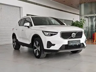 Volvo XC40 2024 купить из Китая, цена 3 117 000 ₽ — Suifenhe Auto