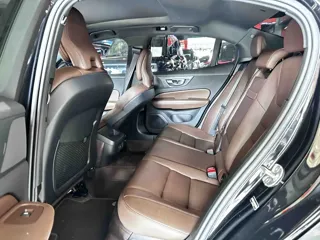 Volvo S60 2024 купить из Китая, цена 3 945 000 ₽ — Suifenhe Auto