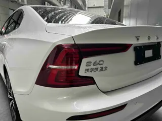 Volvo S60 2024 купить из Китая, цена 4 128 000 ₽ — Suifenhe Auto