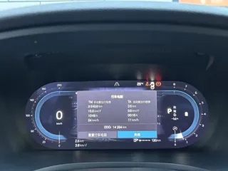 Volvo S60 2025 купить из Китая, цена 3 971 000 ₽ — Suifenhe Auto