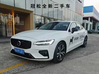 Volvo S60 2024
