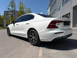 Volvo S60 2026 купить из Китая, цена 4 206 000 ₽ — Suifenhe Auto