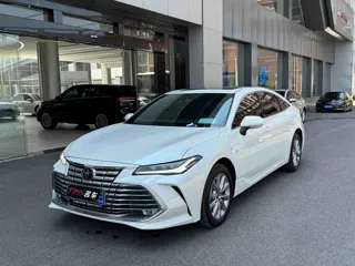Toyota Avalon 2026 купить из Китая, цена 3 886 000 ₽ — Suifenhe Auto