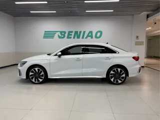 Audi Q3 2022 купить из Китая, цена 3 006 000 ₽ — Suifenhe Auto