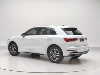 Audi Q3 2023 купить из Китая, цена 2 587 000 ₽ — Suifenhe Auto