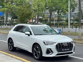 Audi Q3 2022 купить из Китая, цена 2 378 000 ₽ — Suifenhe Auto