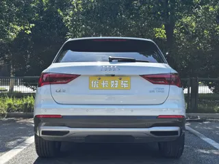 Audi Q3 2023 купить из Китая, цена 2 509 000 ₽ — Suifenhe Auto