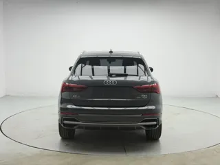 Audi Q3 2023 купить из Китая, цена 2 938 000 ₽ — Suifenhe Auto