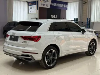 Audi Q3 2023 купить из Китая, цена 2 899 000 ₽ — Suifenhe Auto
