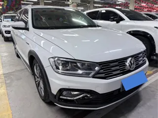 Volkswagen C-TREK 2019 купить из Китая, цена 1 455 000 ₽ — Suifenhe Auto