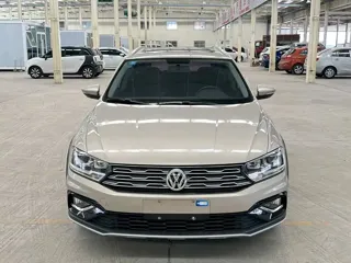 Volkswagen C-TREK 2020 купить из Китая, цена 1 396 000 ₽ — Suifenhe Auto