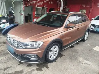 Volkswagen C-TREK 2019