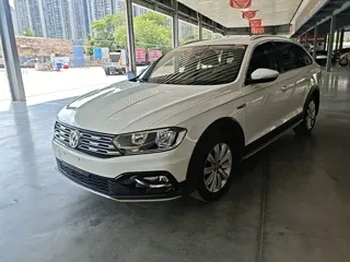 Volkswagen C-TREK 2018