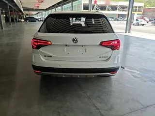 Volkswagen C-TREK 2018 купить из Китая, цена 1 352 000 ₽ — Suifenhe Auto