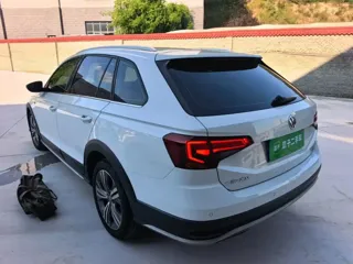 Volkswagen C-TREK 2019 купить из Китая, цена 1 357 000 ₽ — Suifenhe Auto