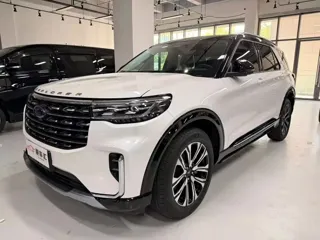 Ford Explorer 2025