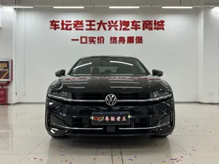 Volkswagen Magotan 2025 купить из Китая, цена 4 402 000 ₽ — Suifenhe Auto