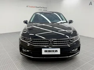 Volkswagen Magotan 2023 купить из Китая, цена 2 222 000 ₽ — Suifenhe Auto