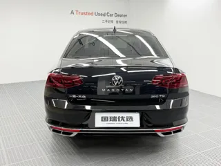 Volkswagen Magotan 2023 купить из Китая, цена 2 222 000 ₽ — Suifenhe Auto