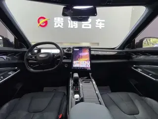Geely Boyue 2025 купить из Китая, цена 2 749 000 ₽ — Suifenhe Auto