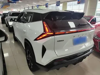 Geely Boyue 2024 купить из Китая, цена 2 459 000 ₽ — Suifenhe Auto
