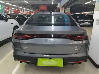 BYD Qin 2025 купить из Китая, цена 3 033 000 ₽ — Suifenhe Auto