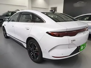 BYD Qin 2025 купить из Китая, цена 3 357 000 ₽ — Suifenhe Auto
