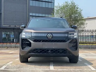 Volkswagen Teramont 2025 купить из Китая, цена 6 054 000 ₽ — Suifenhe Auto