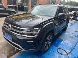 Volkswagen Teramont 2025 купить из Китая, цена 5 209 000 ₽ — Suifenhe Auto