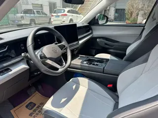 Volkswagen Teramont 2025 купить из Китая, цена 4 973 000 ₽ — Suifenhe Auto