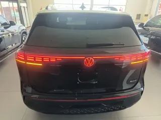 Volkswagen Teramont 2025 купить из Китая, цена 6 461 000 ₽ — Suifenhe Auto