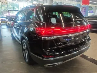 Volkswagen Teramont 2024 купить из Китая, цена 5 007 000 ₽ — Suifenhe Auto