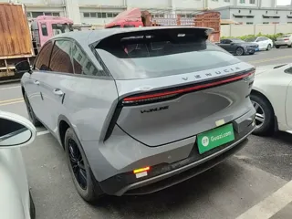 Venucia V 2024 купить из Китая, цена 2 347 000 ₽ — Suifenhe Auto