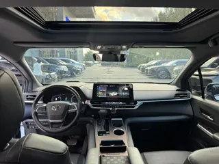 Toyota Granvia 2025 купить из Китая, цена 8 064 000 ₽ — Suifenhe Auto
