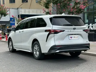 Toyota Granvia 2024 купить из Китая, цена 6 763 000 ₽ — Suifenhe Auto