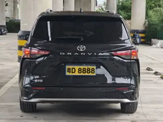 Toyota Granvia 2024 купить из Китая, цена 7 781 000 ₽ — Suifenhe Auto