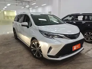 Toyota Granvia 2024 купить из Китая, цена 7 680 000 ₽ — Suifenhe Auto