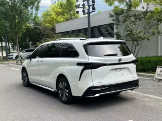 Toyota Granvia 2025 купить из Китая, цена 8 179 000 ₽ — Suifenhe Auto