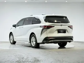 Toyota Granvia 2024 купить из Китая, цена 6 828 000 ₽ — Suifenhe Auto
