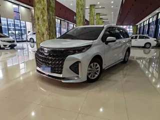 Toyota Granvia 2025