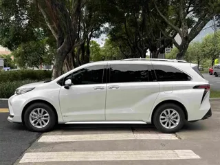 Toyota Granvia 2025 купить из Китая, цена 7 642 000 ₽ — Suifenhe Auto