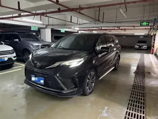 Toyota Granvia 2024