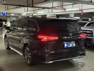Toyota Granvia 2024 купить из Китая, цена 7 849 000 ₽ — Suifenhe Auto