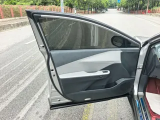 Toyota bZ3 2025 купить из Китая, цена 2 983 000 ₽ — Suifenhe Auto