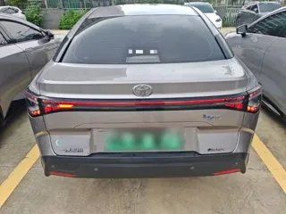Toyota bZ3 2023 купить из Китая, цена 3 285 000 ₽ — Suifenhe Auto
