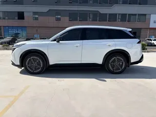 Nissan Pathfinder 2024 купить из Китая, цена 5 107 000 ₽ — Suifenhe Auto