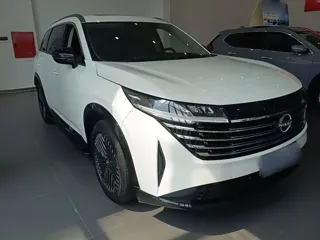 Nissan Pathfinder 2024 купить из Китая, цена 4 627 000 ₽ — Suifenhe Auto