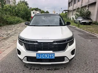 Kia Seltos 2024 купить из Китая, цена 2 229 000 ₽ — Suifenhe Auto