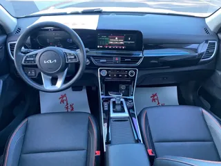 Kia Seltos 2023 купить из Китая, цена 1 888 000 ₽ — Suifenhe Auto