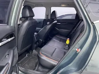 Kia Seltos 2023 купить из Китая, цена 2 046 000 ₽ — Suifenhe Auto